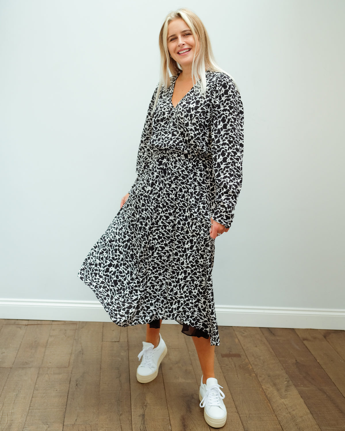IM Serali dress in black