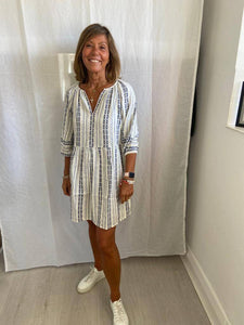 You added <b><u>V Nona dress in ocean</u></b> to your cart.