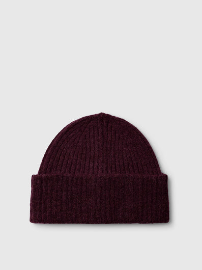 SELECTED Lulu Knit Beanie in Fig