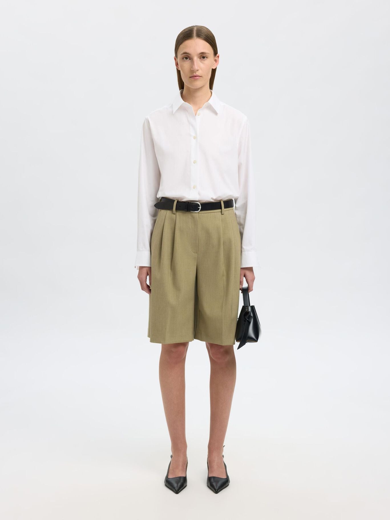 SELECTED  Bermuda Rita Shorts  in Slate Green