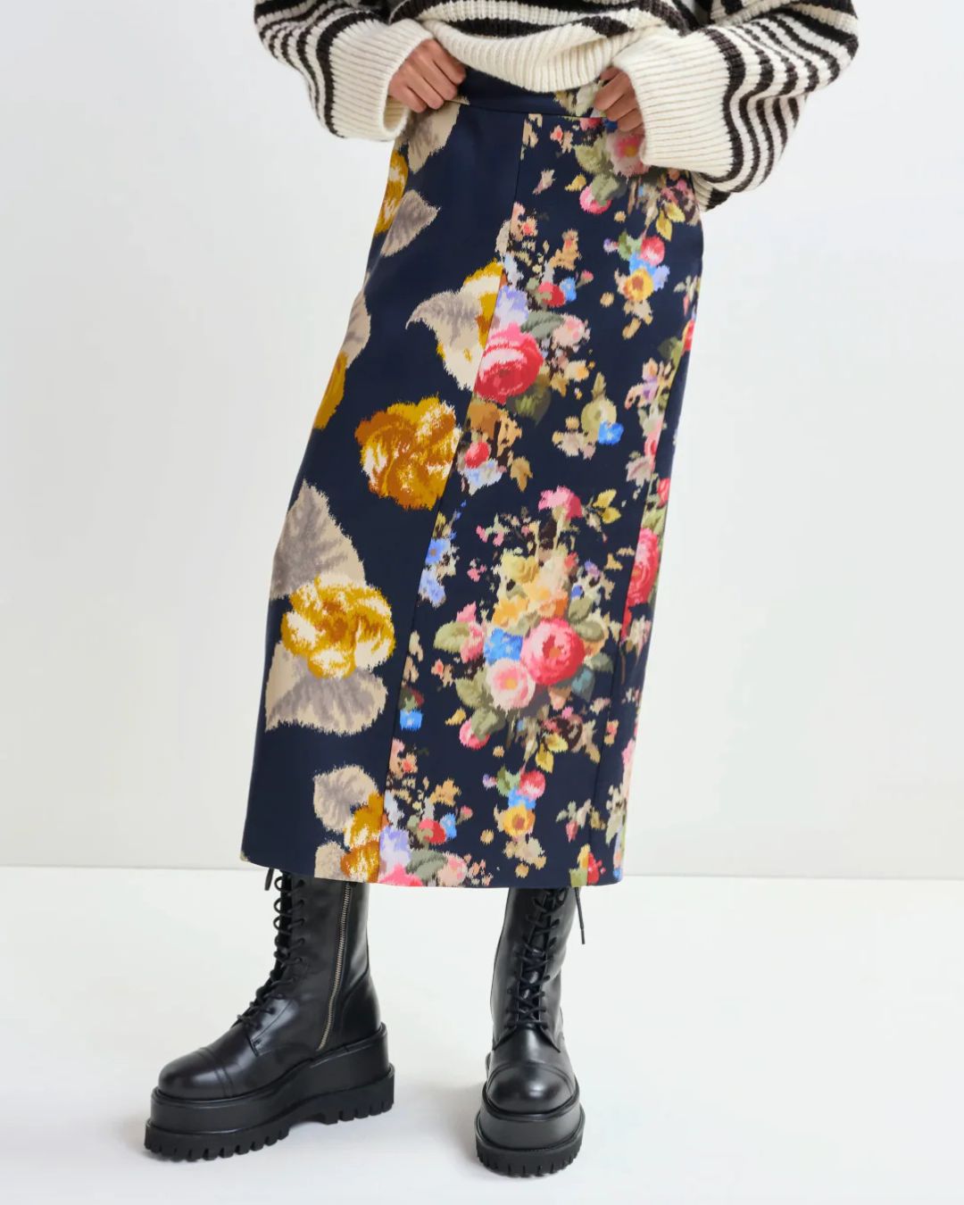 Essentiel Antwerp Jonsea Pencil Skirt