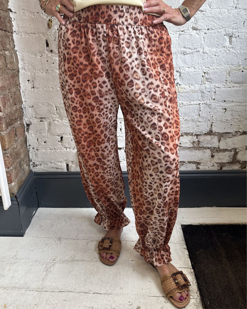 Primrose Park Ruby Trouser in Leopard | Relaxed Print Trousers – shopatanna