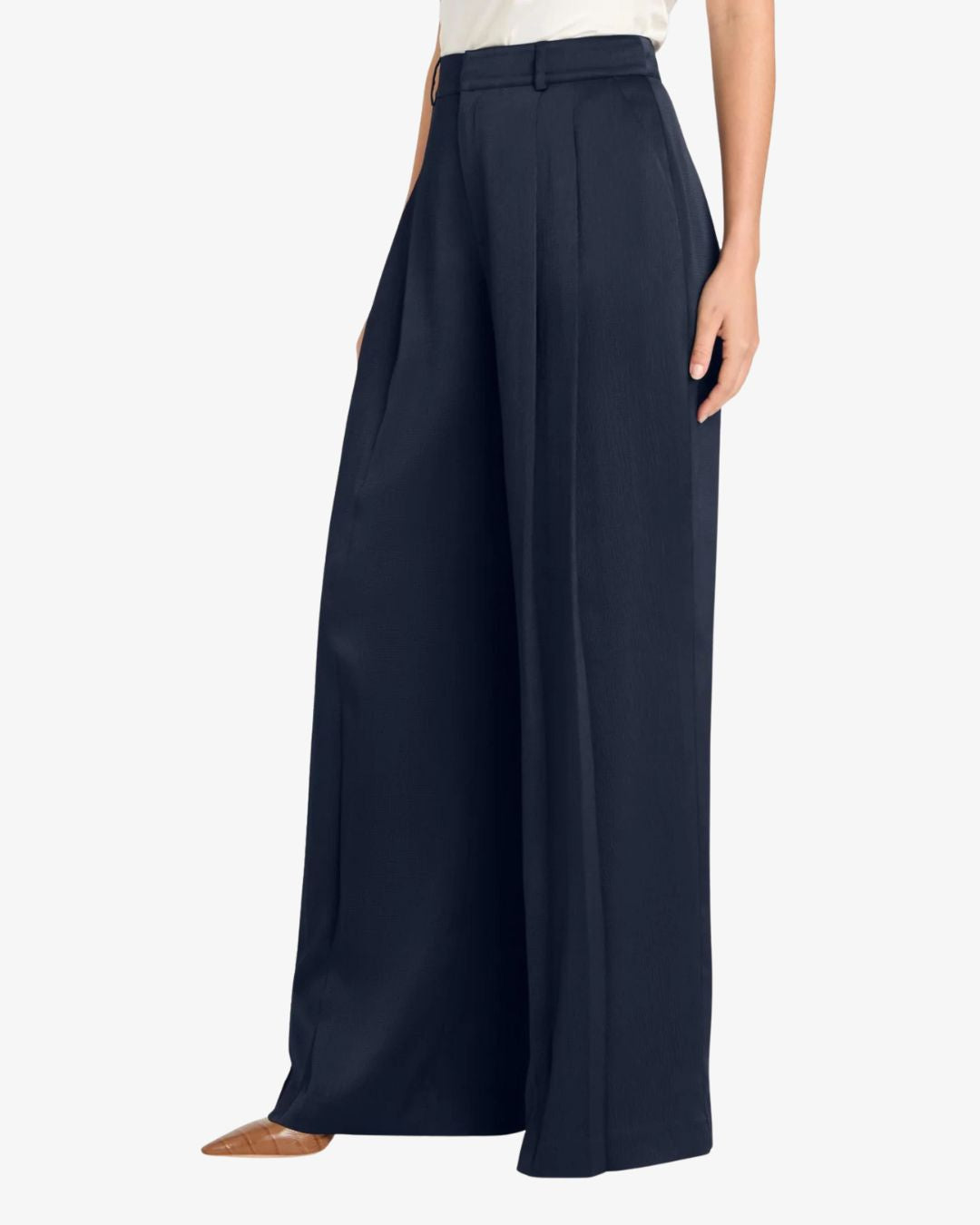 Cinq à Sept Marne Trouser in Navy