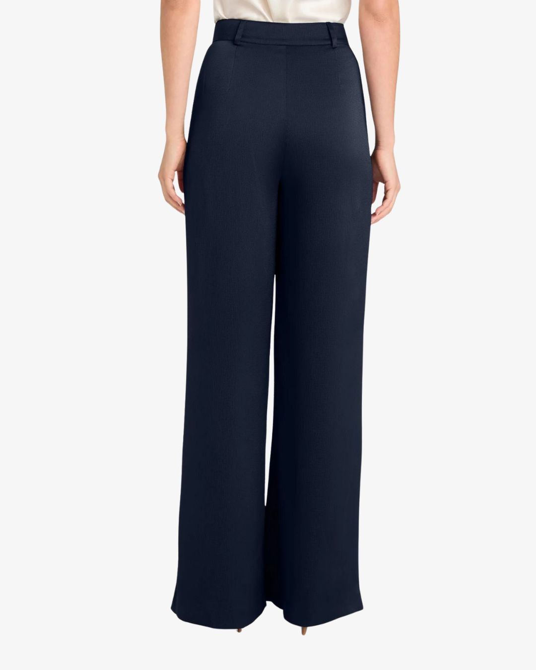 Cinq à Sept Marne Trouser in Navy