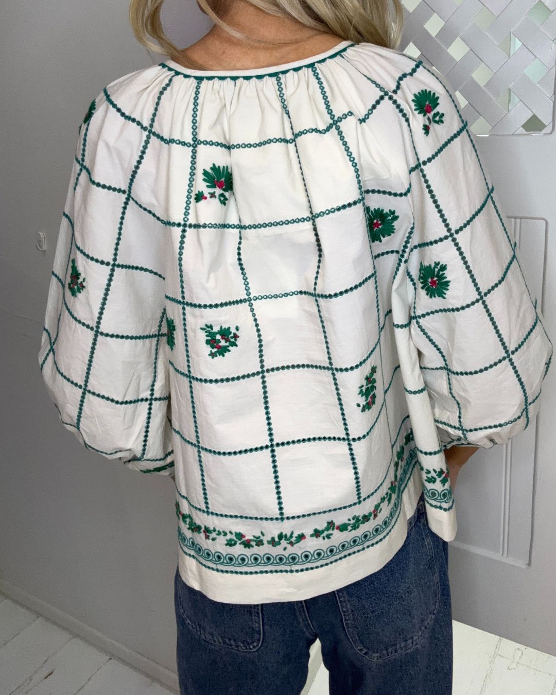 Viam Zoey Blouse in Green