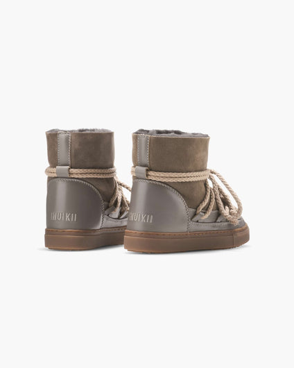 INUIKII Classic Boot in Taupe