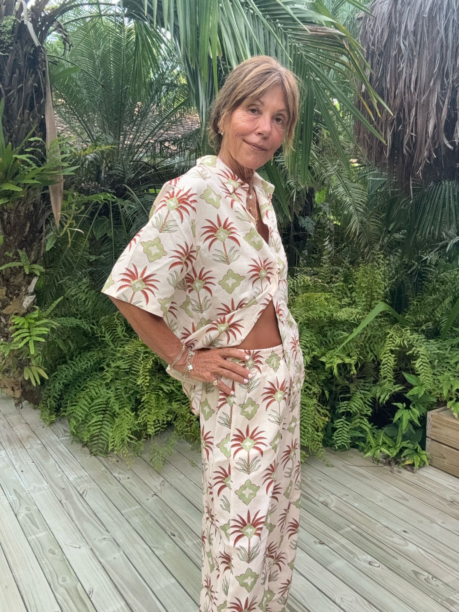 Primrose Park Mia Resort Shirt in Maxi Palm Cream