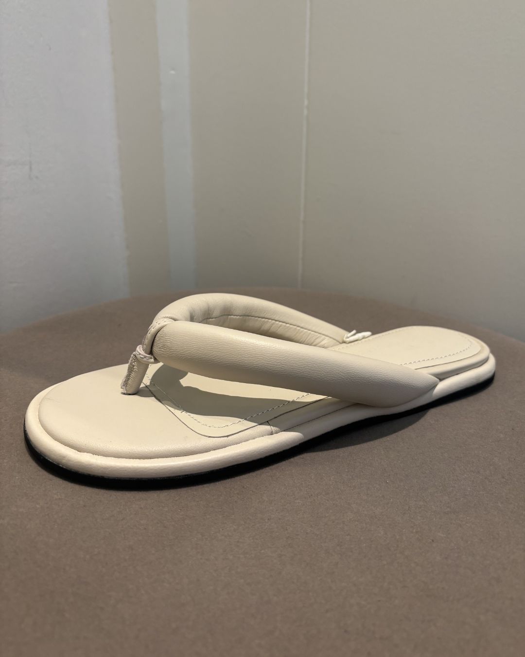 SELECTED Freja Flip Flop in Egret