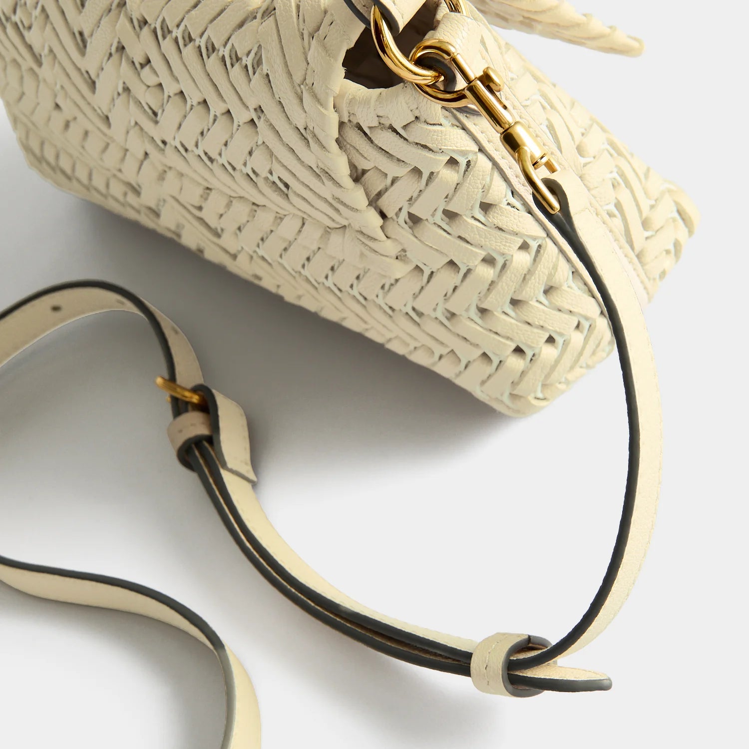 Anya Hindmarch The Neeson Cross Body - Butter