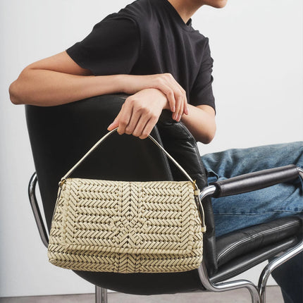 Anya Hindmarch The Neeson Shoulder Bag - Butter