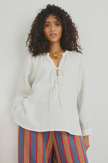 RAILS Brielle Top in White