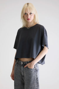 You added <b><u>Bellerose Felio Tee in Navy</u></b> to your cart.