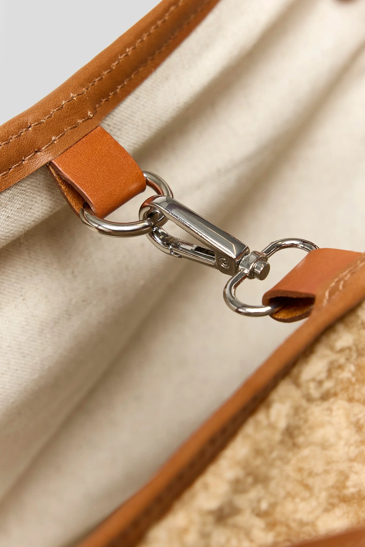 Bellerose Sing Bag in Savanna