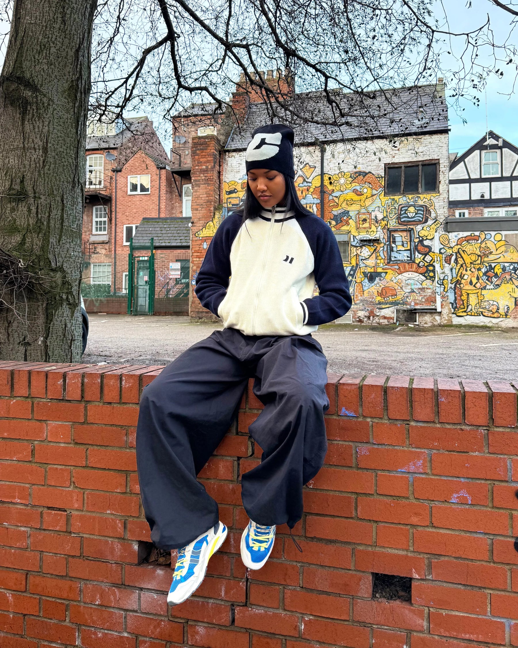 Retro-inspired with a modern edge, the Coolway 2003 Sneakers in Blue