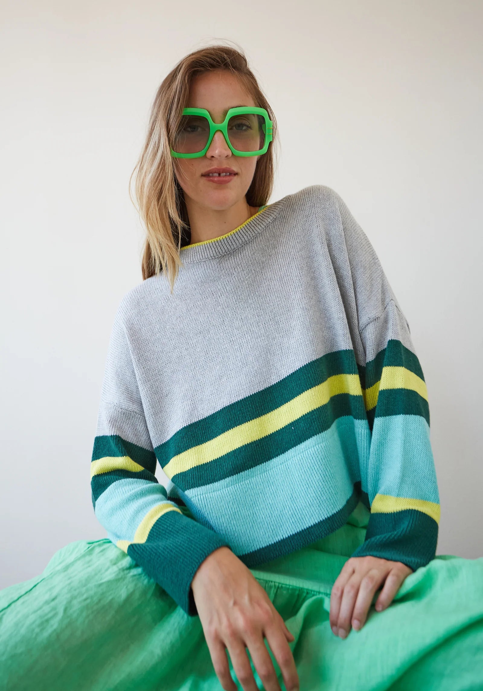 DR BLOOM Dusk Sweater in Grey