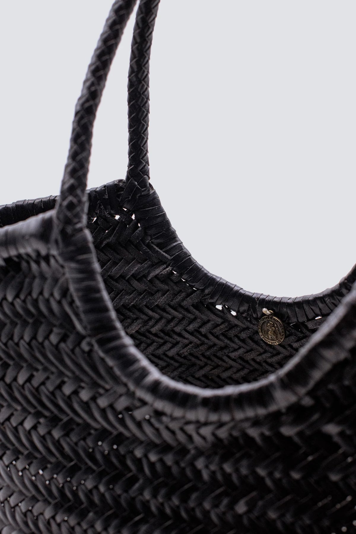 Dragon Diffusion Nantucket Big Basket – Black Leather Tote