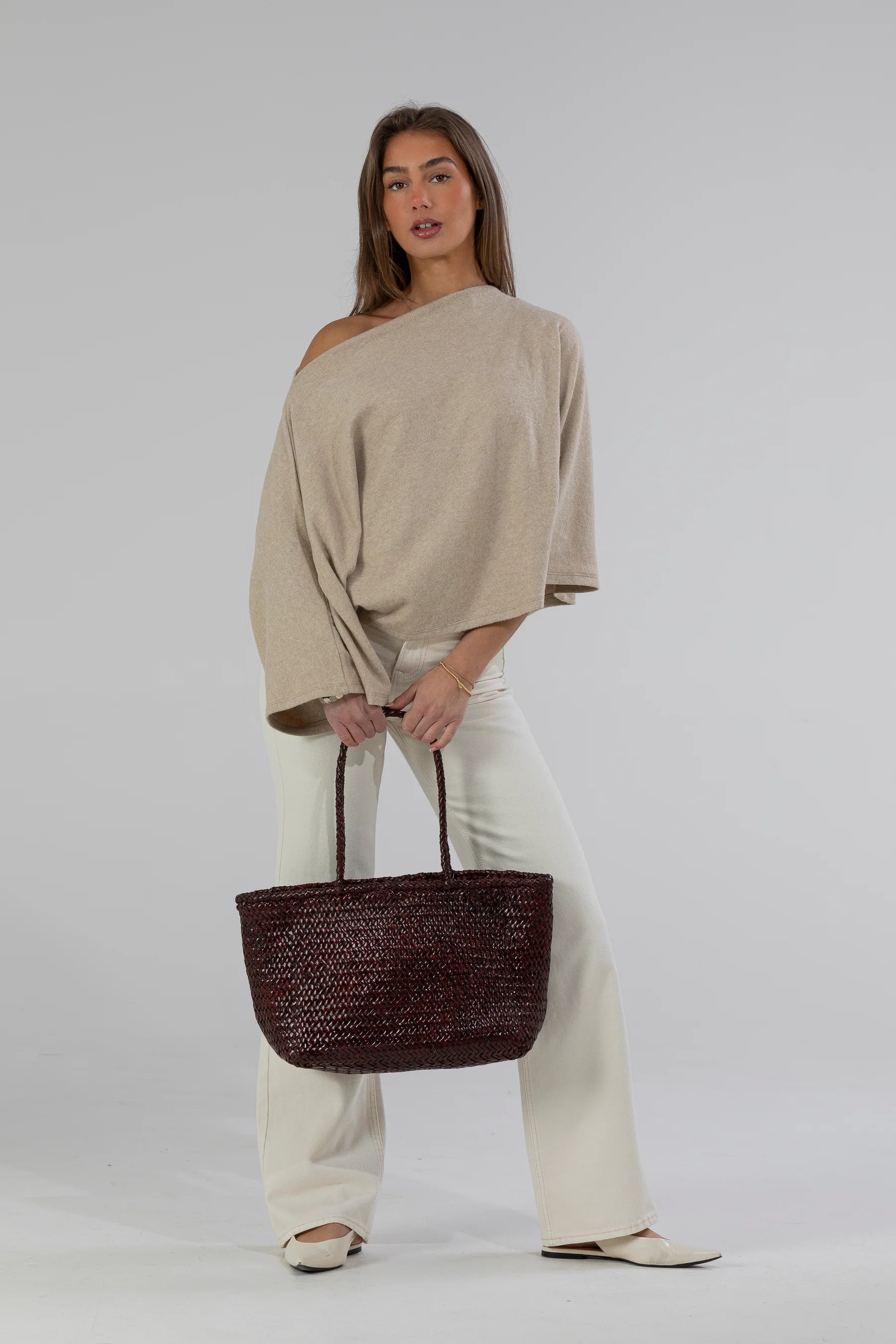 Ellyla Amore Basket Bag in Espresso
