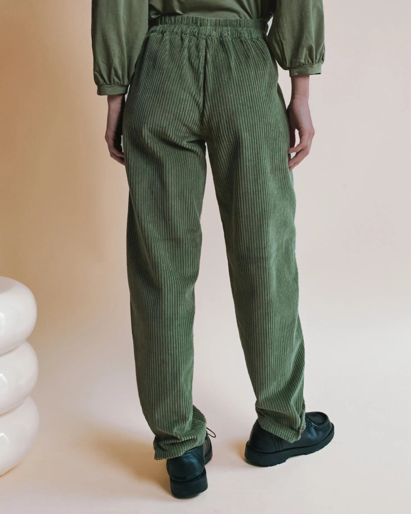 Emile & Ida Ernest Corduroy Barrel-Leg Trousers – Pistachio Green