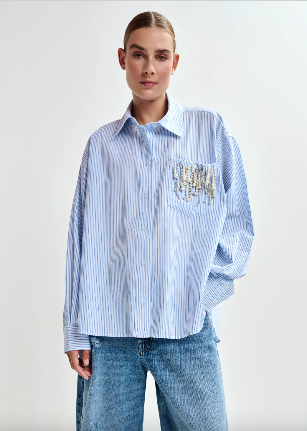Essentiel Antwerp Jommeke Shirt in Off White