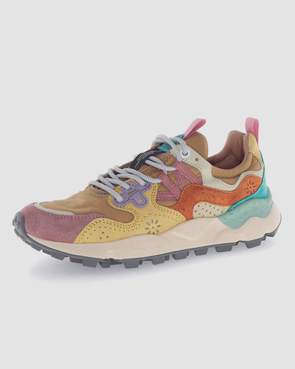 Flower Mountain Yamano 3 in Rose, Light Orange