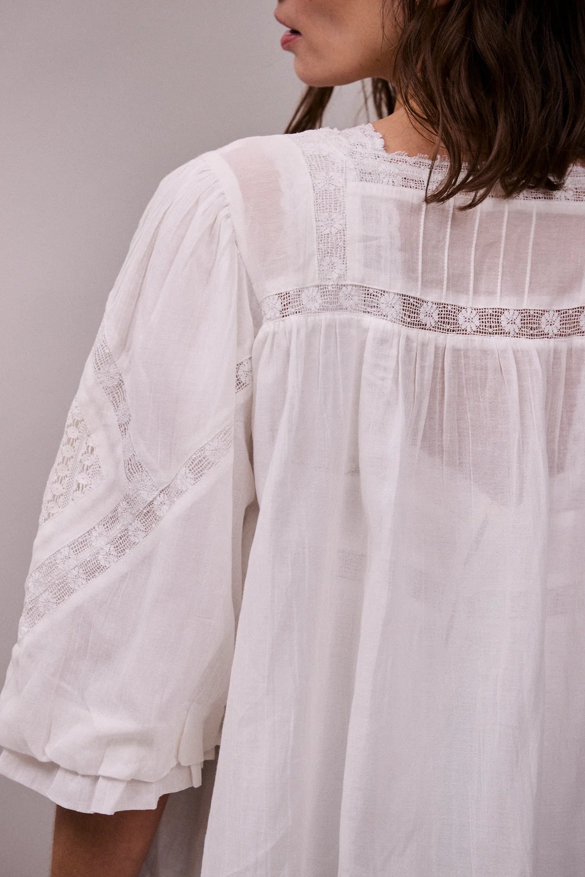 Faune Lulu Bed Jacket in White