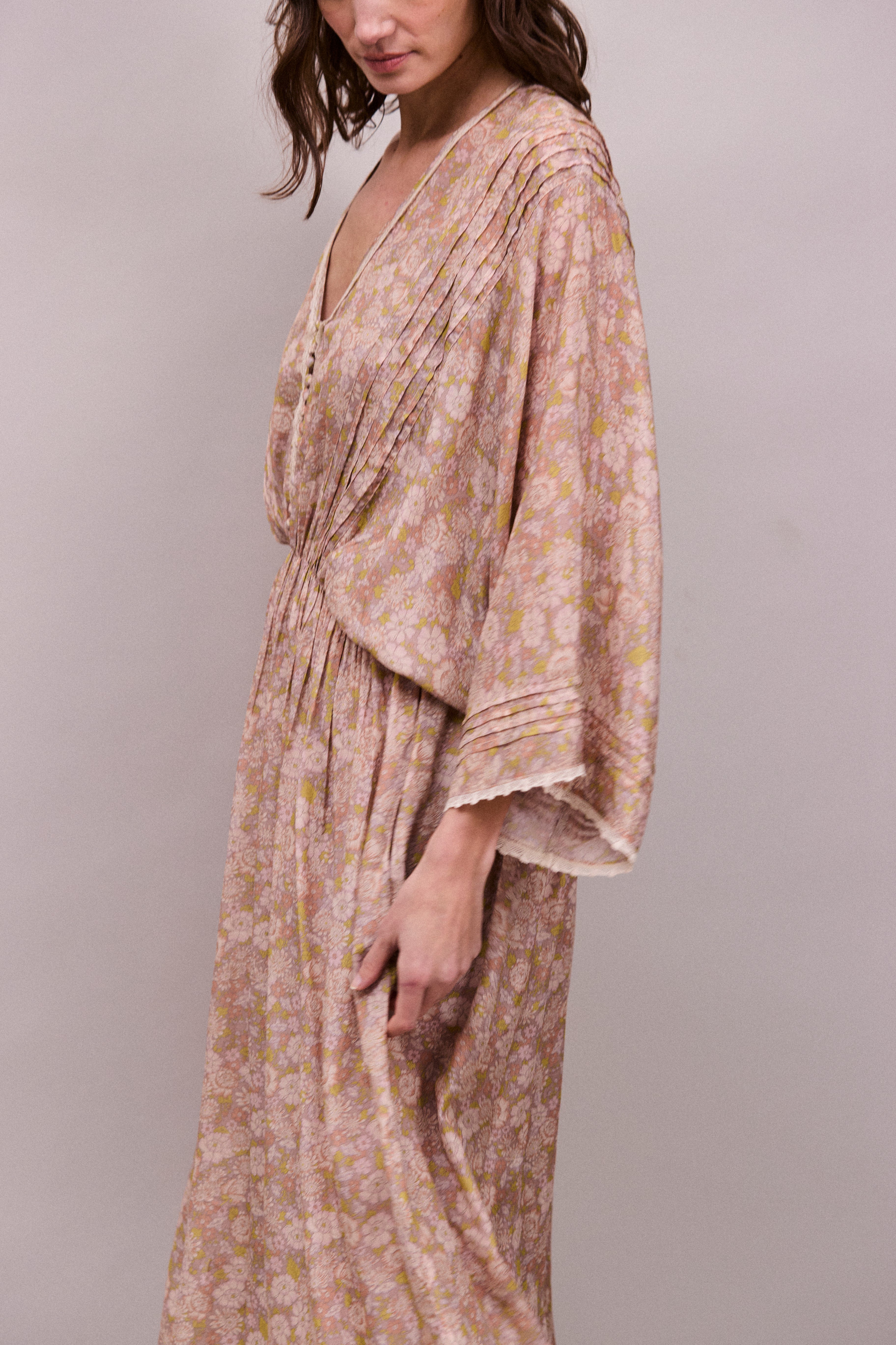 Faune Palmoa Dress in Vintage Daisy Print