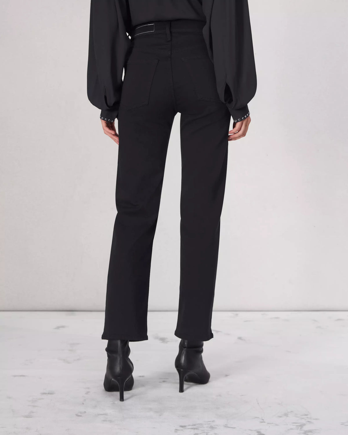 Rag & Bone Flexi Harlow Mid Rise Ankle Straight in Black