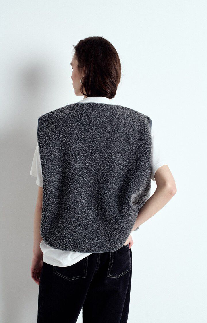 American Vintage Hoktown Fleece Gilet in Charcoal