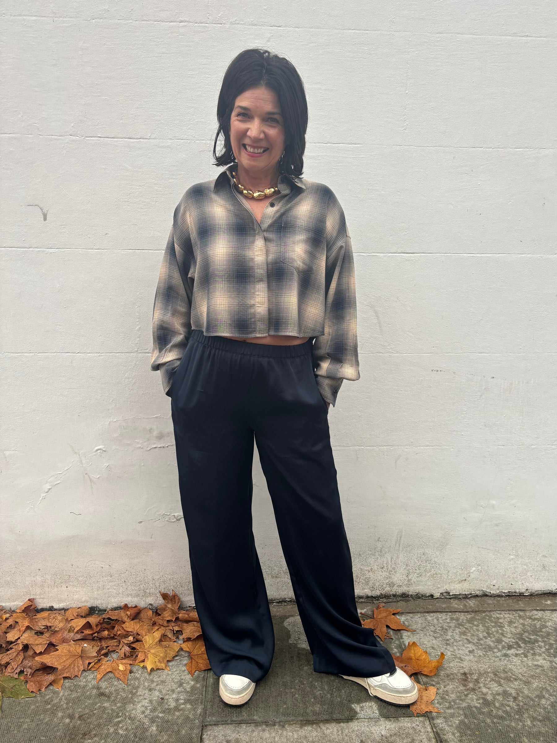 Rag & Bone Marin Cropped Plaid Shirt in Navy