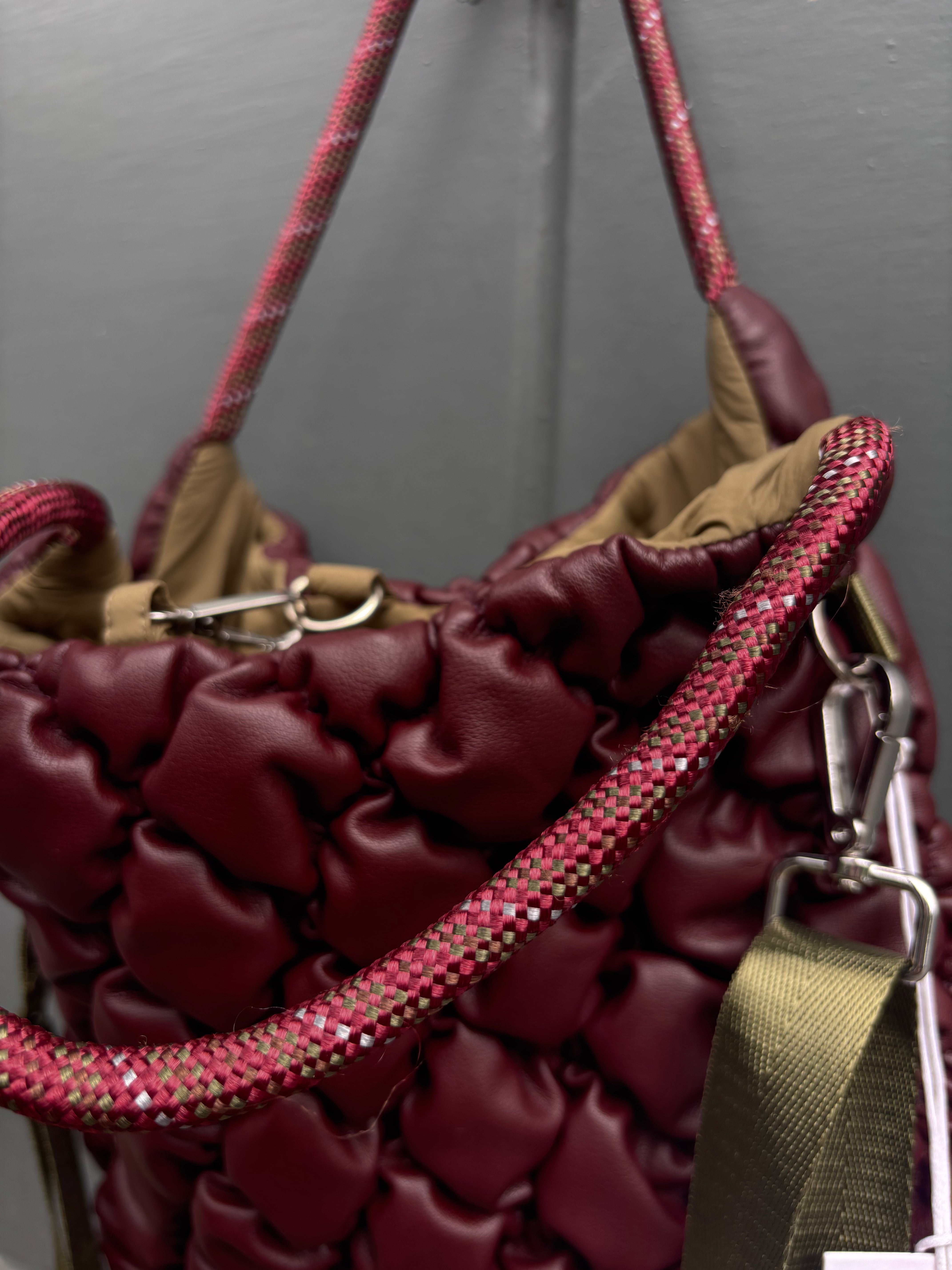 Bellerose Helmin Bag in Wine