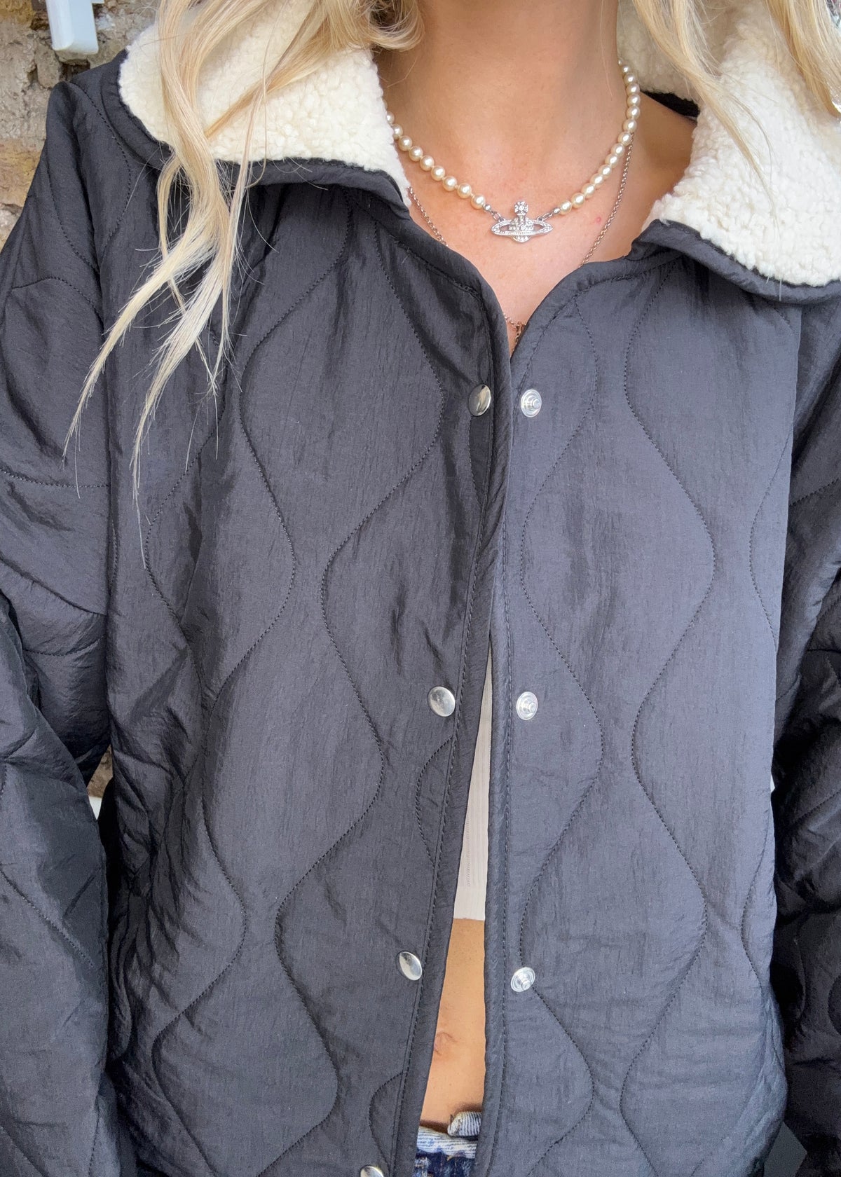 Aokyanos Columbus Sherpa Jacket in Black
