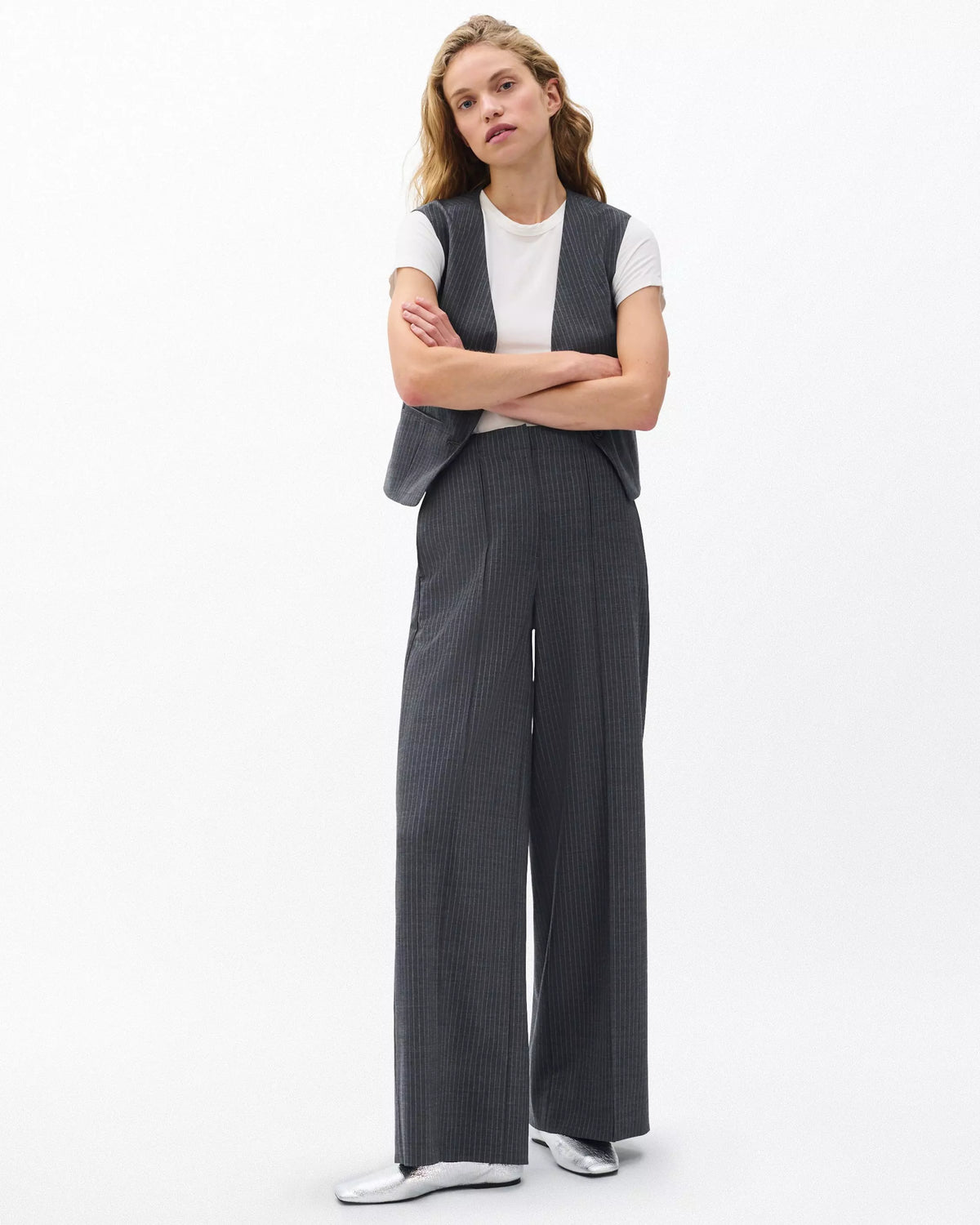 Rag & Bone Irina Stripe High Rise Tailored Pant in Grey Stripe