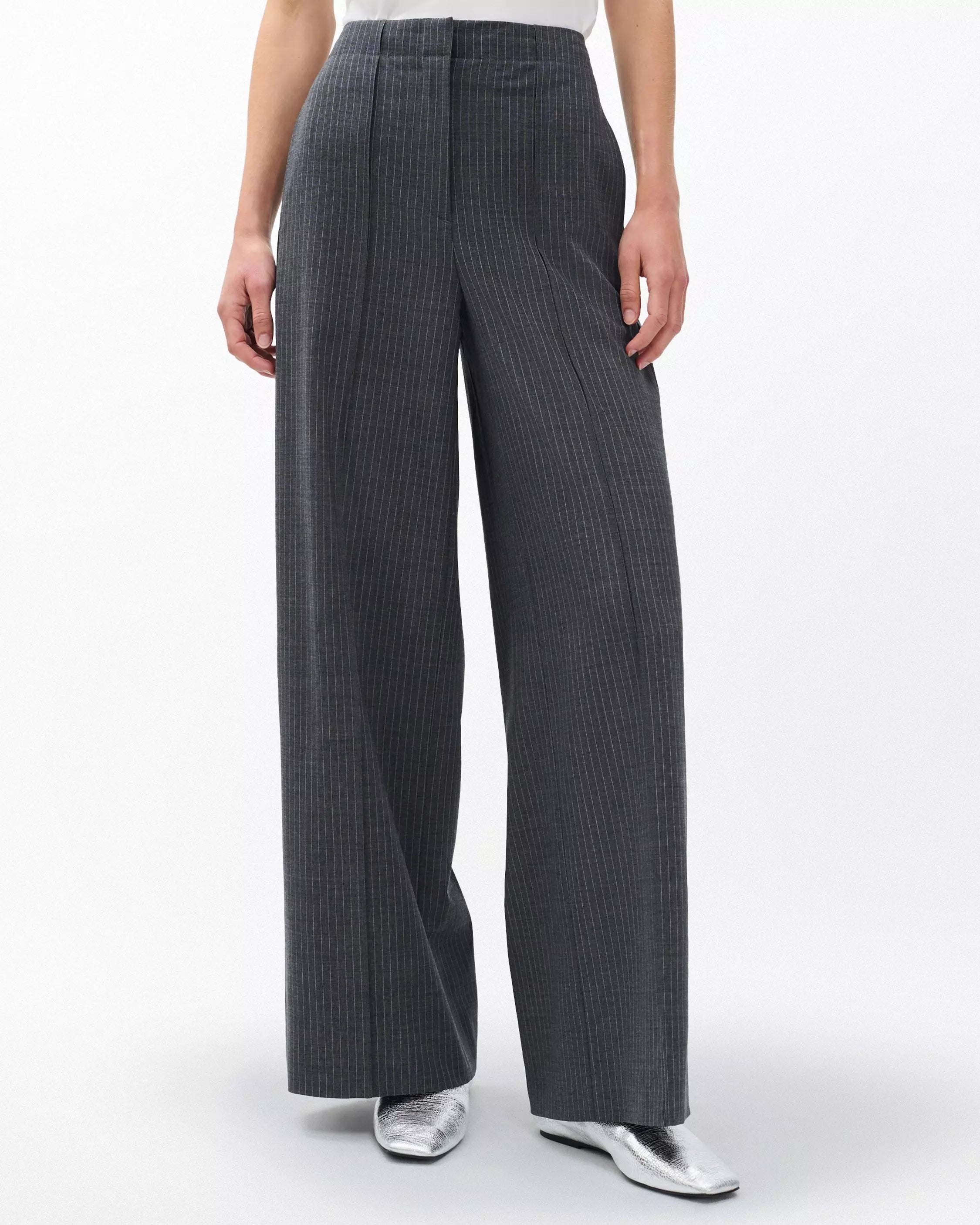 Rag & Bone Irina Stripe High Rise Tailored Pant in Grey Stripe