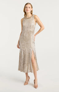 You added <b><u>Cinq à Sept Izara Dress in Silver</u></b> to your cart.