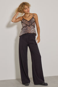 You added <b><u>FIVE Leila Trousers in Night</u></b> to your cart.