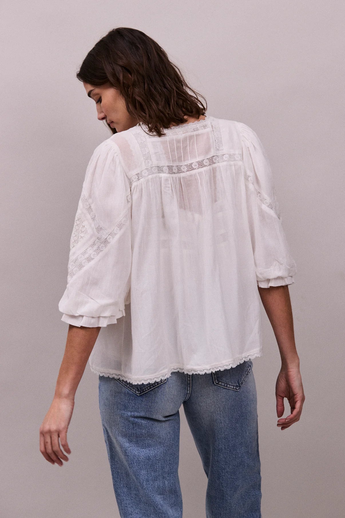 Faune Lulu Bed Jacket in White