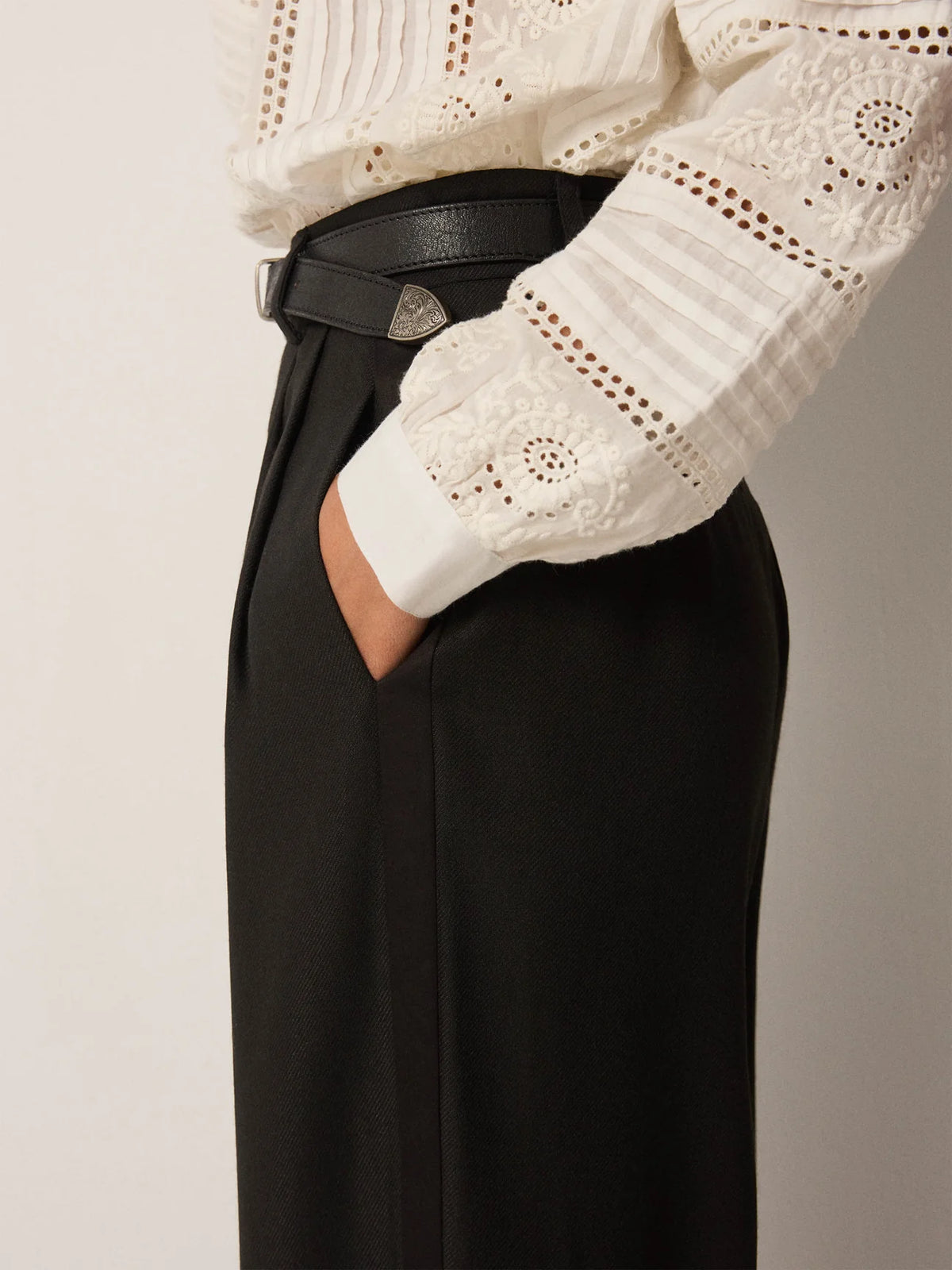 Maison Hotel Sinatra Pant in Black