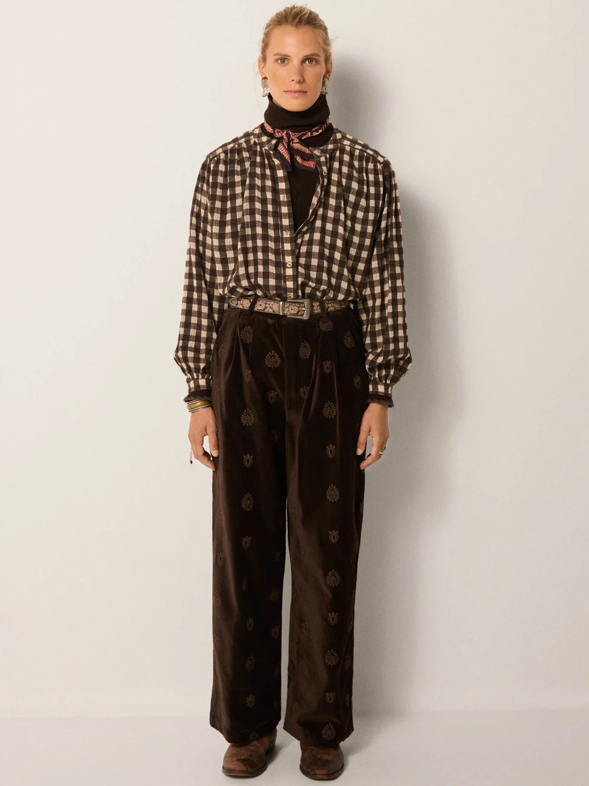 Maison Hotel Rebecca Blouse in Chocolat