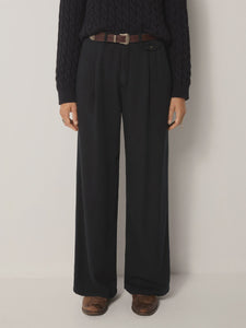 You added <b><u>Maison Hotel Keaton Pant in Night Blue</u></b> to your cart.