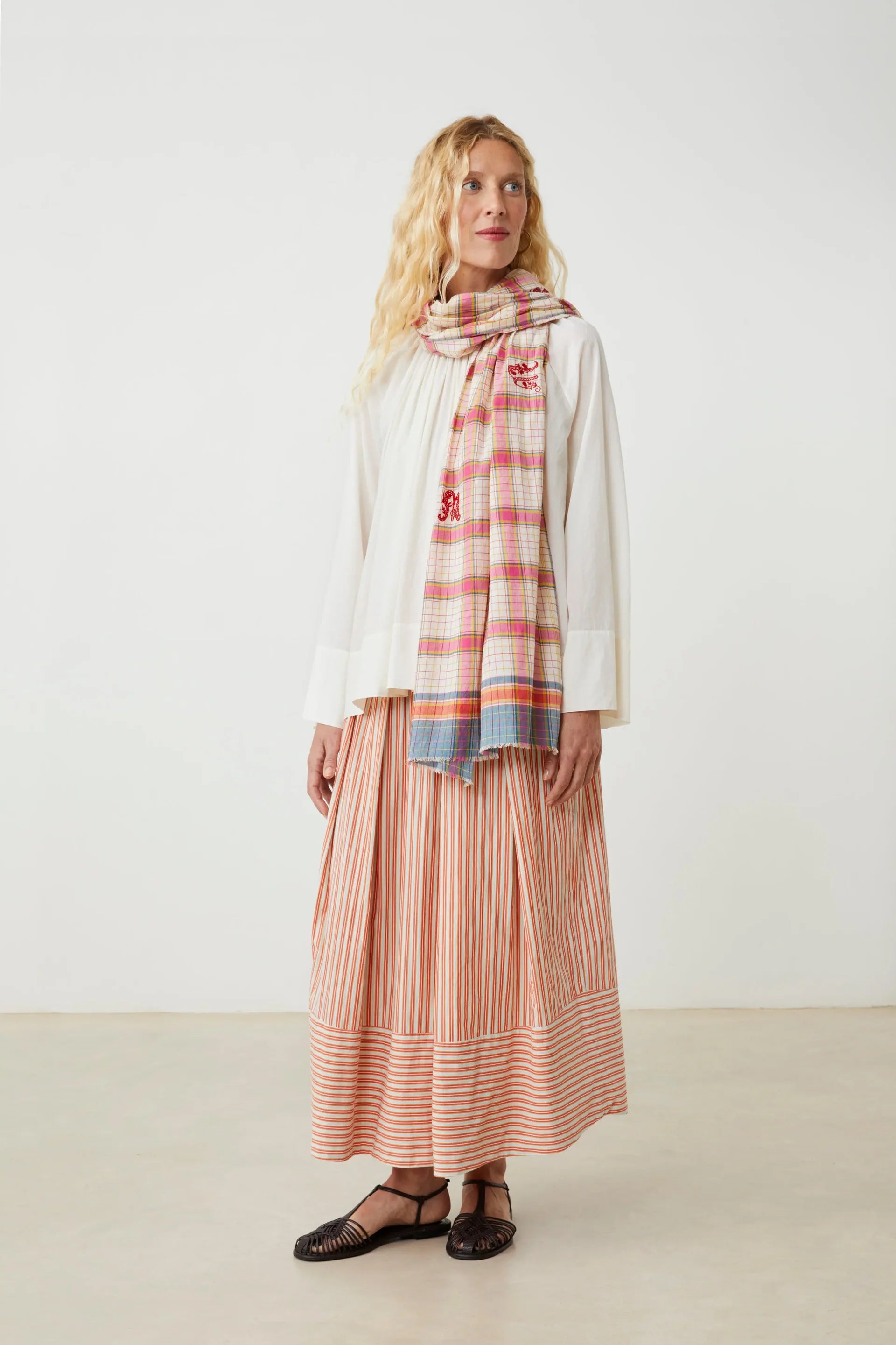 Moismont Alphabet 825 Scarf in Pop Pink