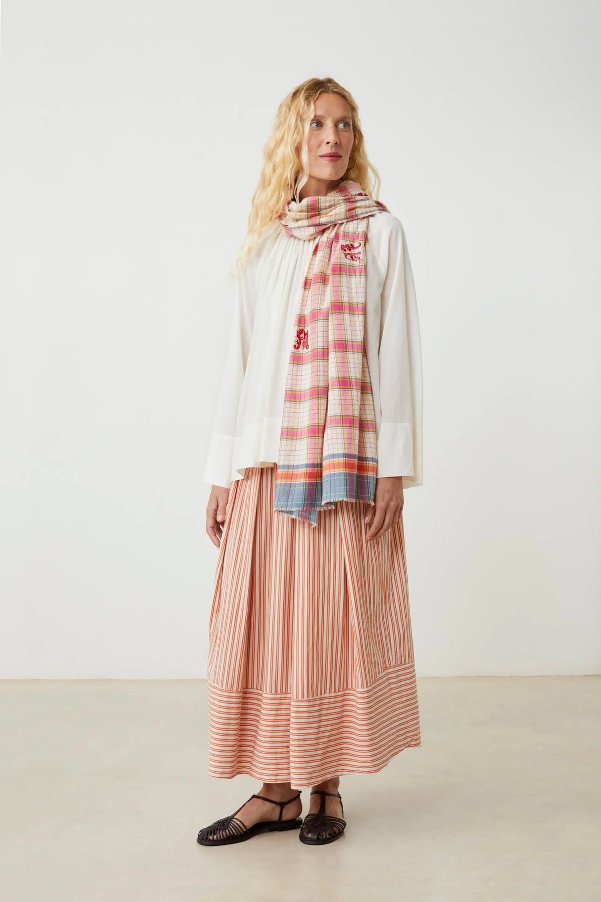 Moismont Alphabet 825 Scarf in Pop Pink