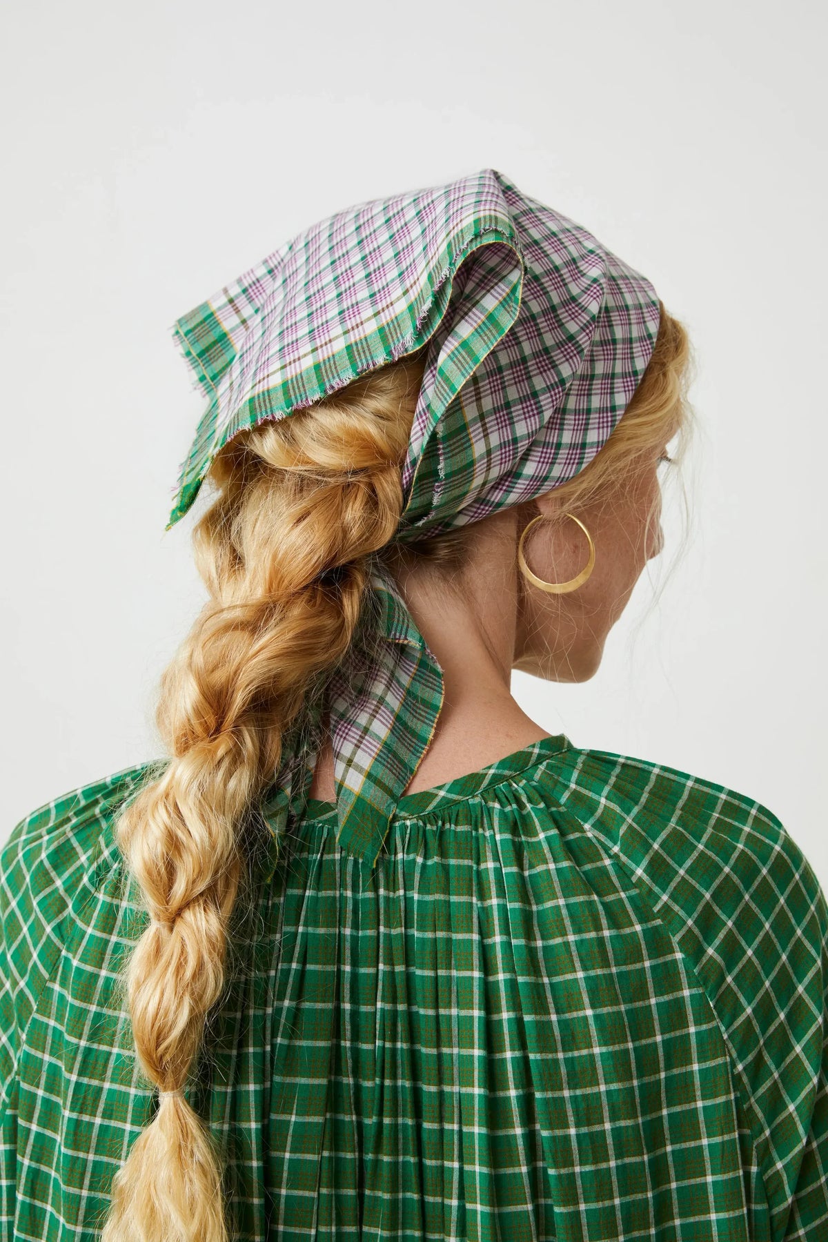 Moismont Messager 818 Scarf in Palm