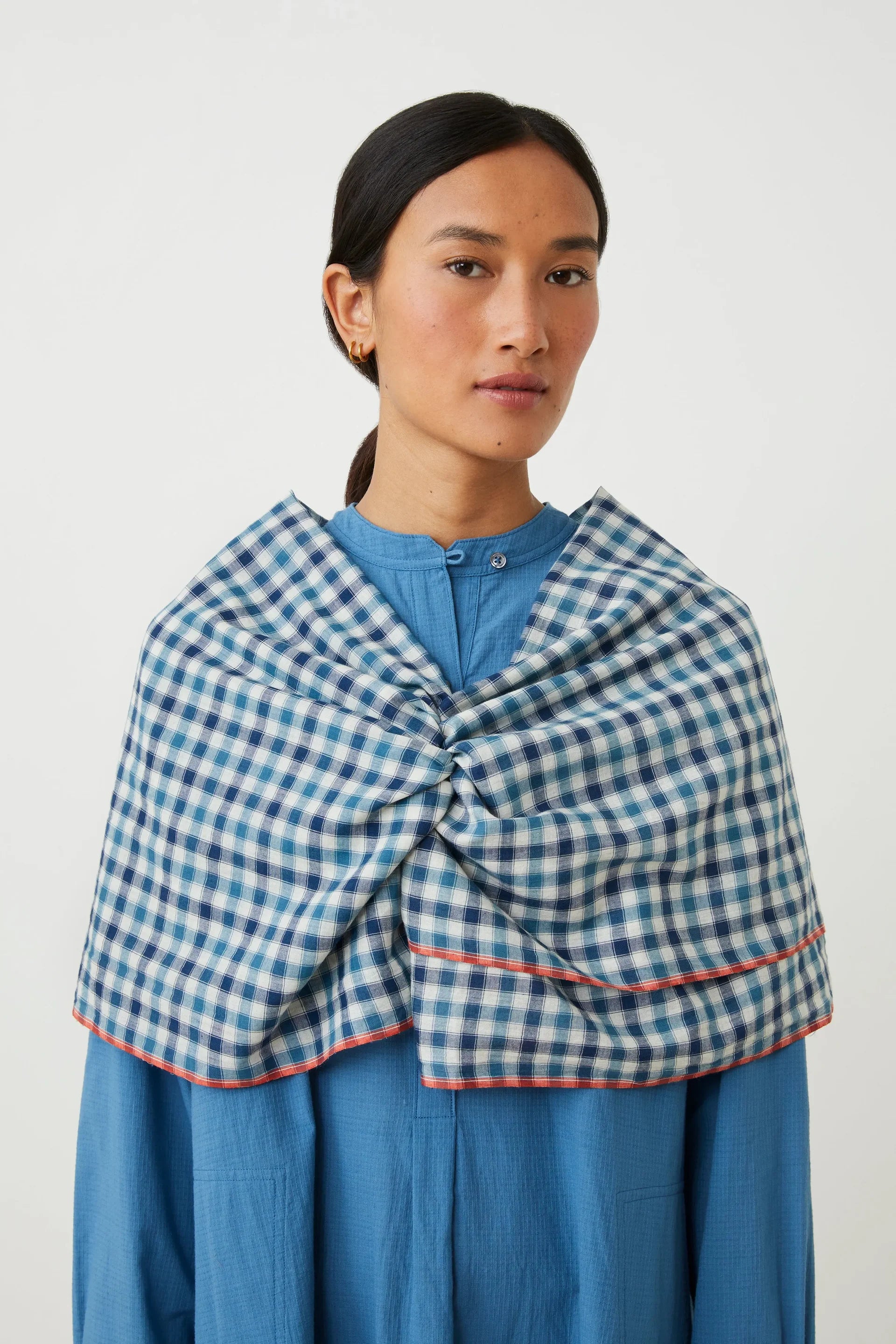 Moismont Rossignol 769 Scarf in Indigo