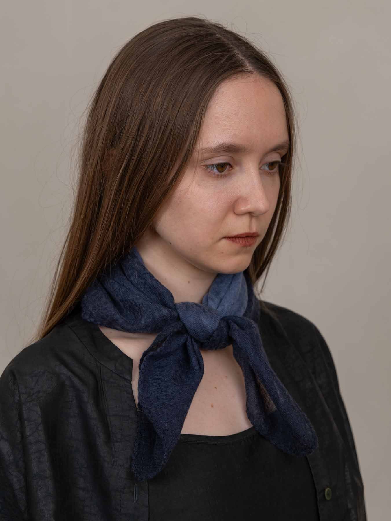 Oats & Rice Cashmere Foulard- Navy