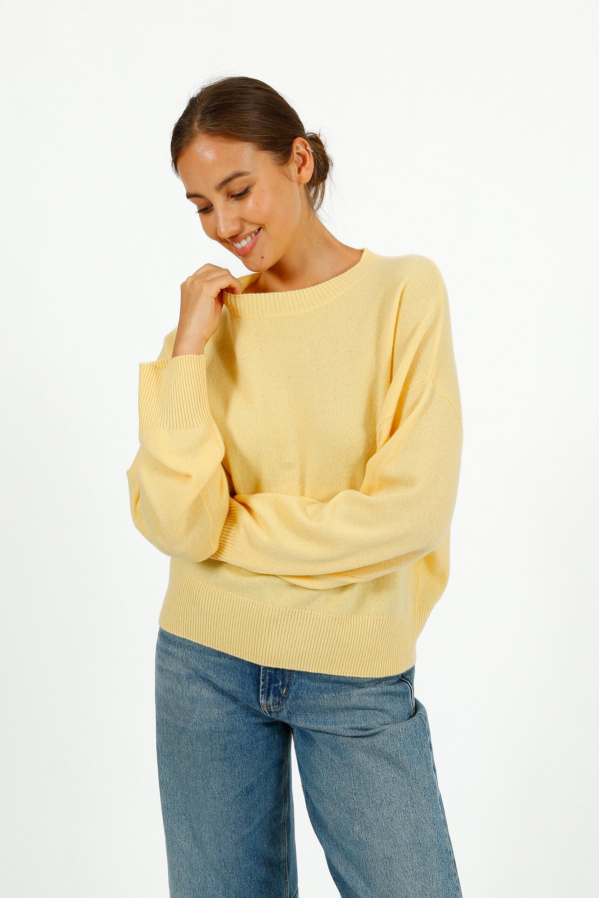 PARK Cashmere Boyfriend Jumper in Buttercream