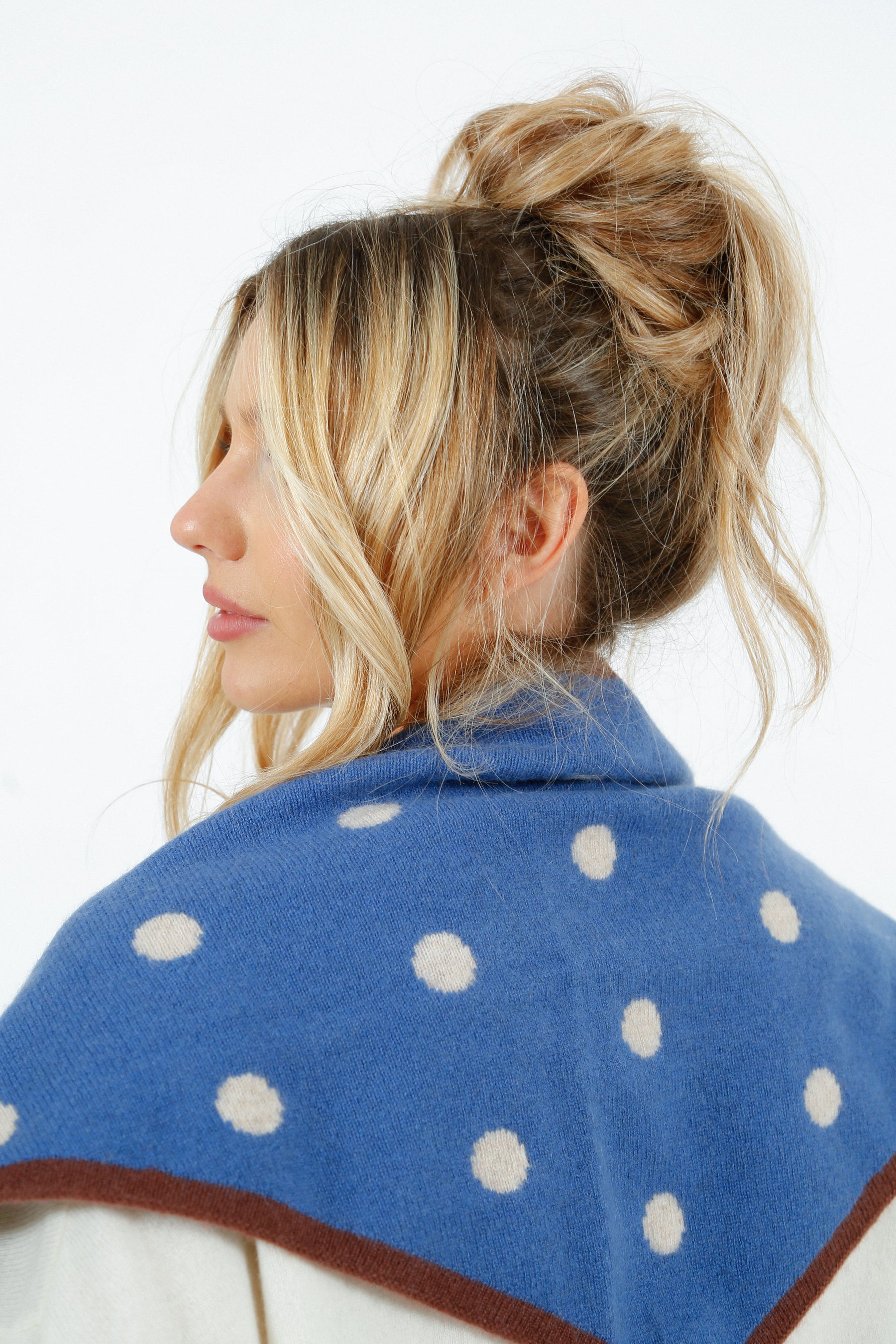PARK Spot Triangle Scarf