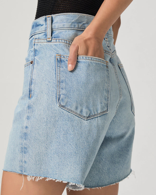 PAIGE Archie Long Shorts – Grand Tour Light Wash Denim – shopatanna