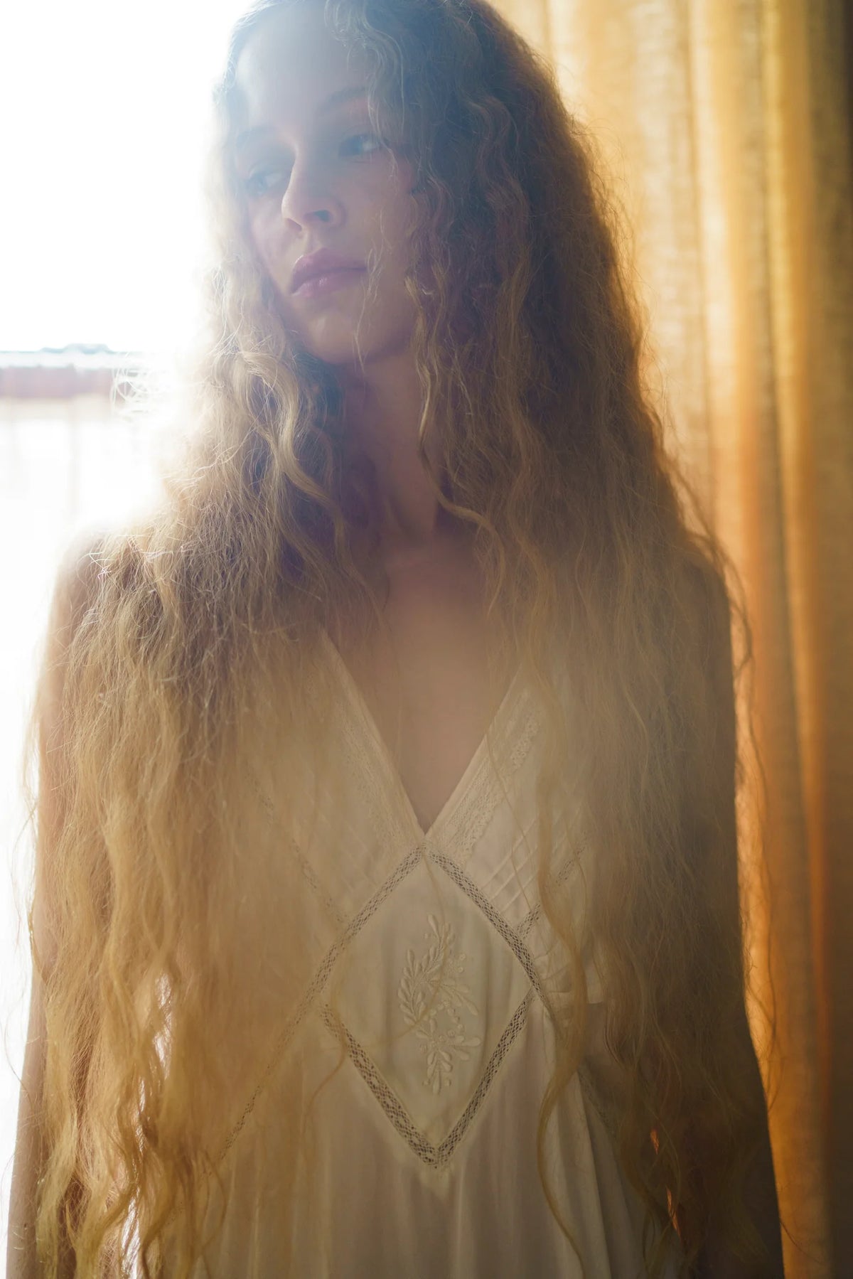 FAUNE Primrose Dress in Oyster