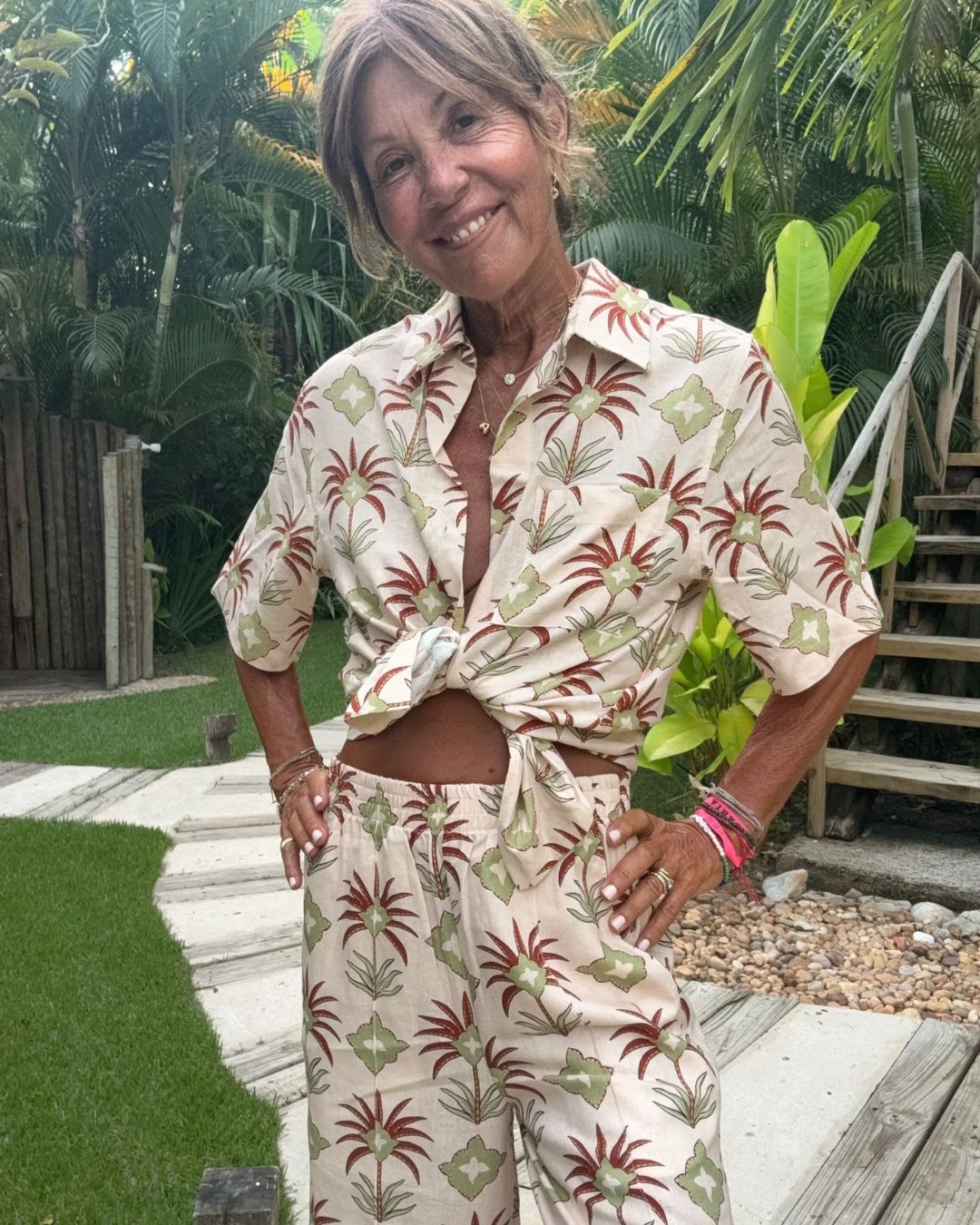 Primrose Park Mia Resort Shirt in Maxi Palm Cream