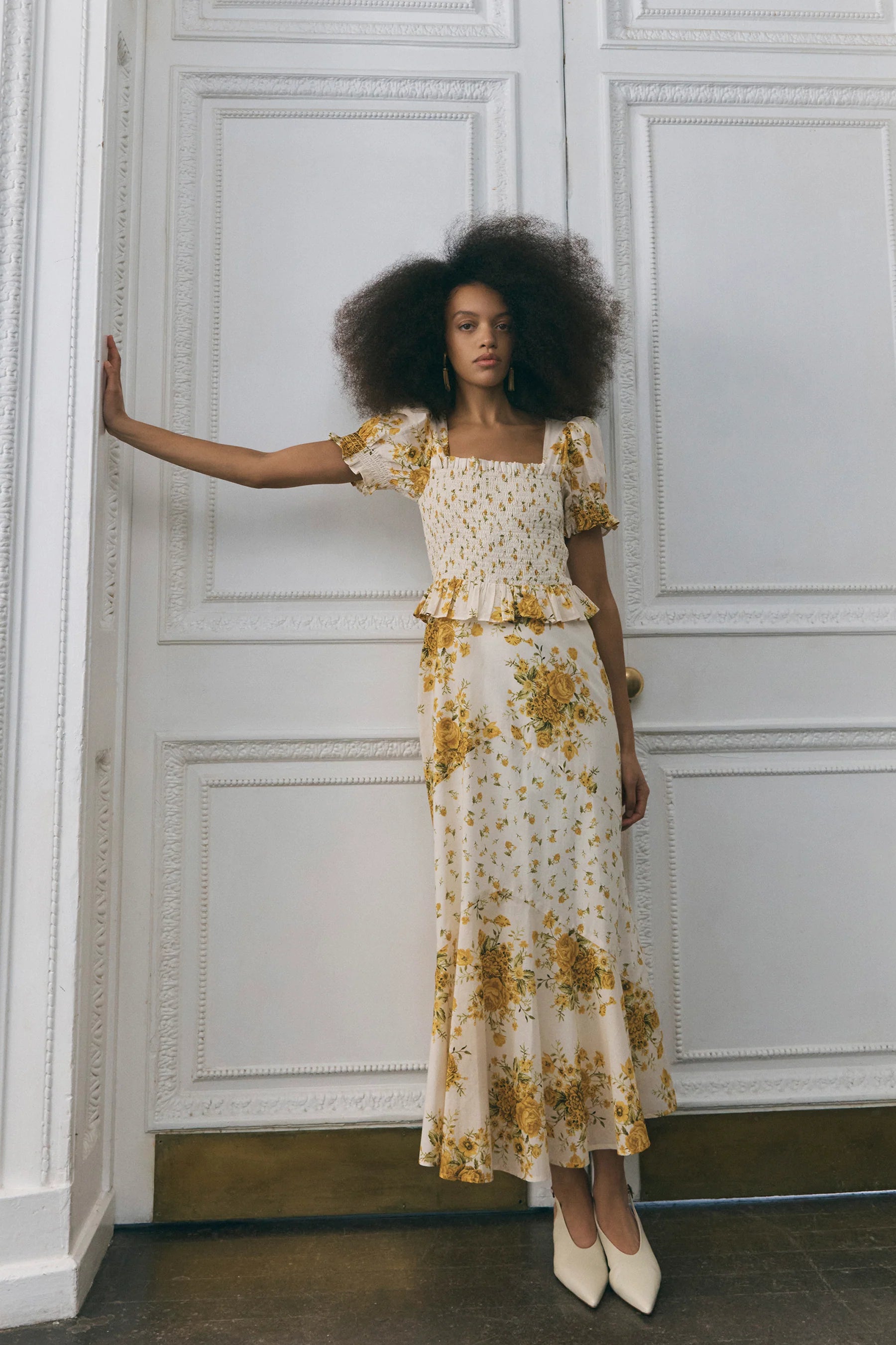 Queens of Archive Verity Dress in Mixed Yellow Prairie Floral